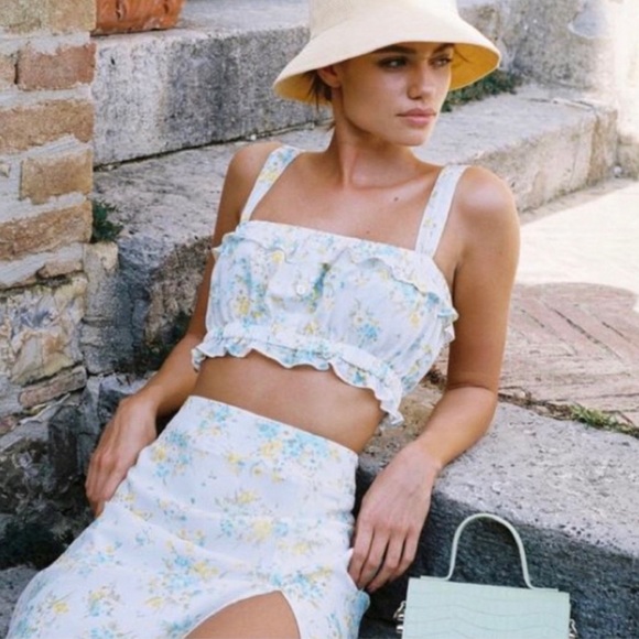 With Jean Avena Top and Leona Skirt Set - Picture 2 of 7